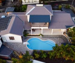 Maison / Villa Plus de 5 pièces  L'Étang Salé Les Bains