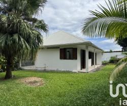 Maison / Villa 3 pièce(s)  65 m2