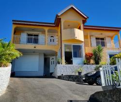 Maison / Villa Plus de 5 pièces  Entre Deux 