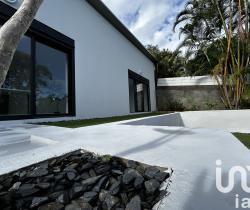 Maison / Villa 4 pièce(s)  120 m2