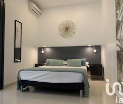 Appartement 5 pièce(s)  180 m2