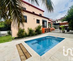 Maison / Villa 4 pièce(s)  100 m2