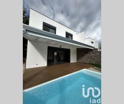 Maison / Villa 4 pièce(s)  100 m2