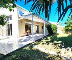 Maison / Villa 5 pièce(s)  140 m2