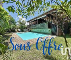 Maison / Villa Plus de 5 pièces Saint Gilles Les Bains