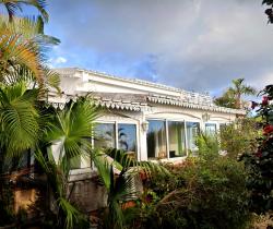 Maison / Villa 5 pièce(s)  220 m2