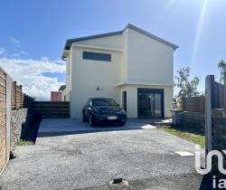 Maison / Villa 4 pièce(s)  113 m2