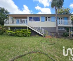 Maison / Villa 4 pièce(s)  Le Tampon 