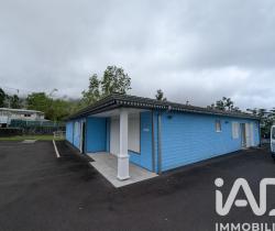 Maison / Villa 3 pièce(s)  136 m2