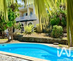 Maison / Villa Plus de 5 pièces  245 m ...