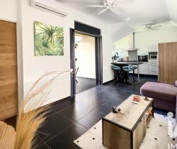 Appartement 3 pièce(s)  Saint Gilles Les Bains