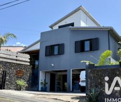 Maison / Villa 4 pièce(s)  106 m2