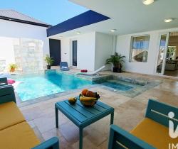 Appartement Plus de 5 pièces  Le Tampon 