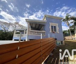 Maison / Villa 4 pièce(s)  182 m2