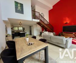 Maison / Villa 3 pièce(s)  Saint Pierre 