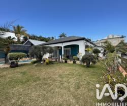 Maison / Villa 5 pièce(s)  Sainte Clotilde