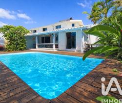 Maison / Villa Plus de 5 pièces  L'Étang Salé Les Bains