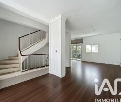 Appartement Plus de 5 pièces  Saint Denis 