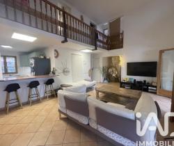 Maison / Villa Plus de 5 pièces  Sainte Suzanne 