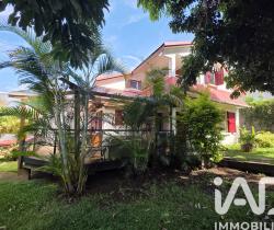 Maison / Villa 4 pi&egrave;ce(s)  120 m2