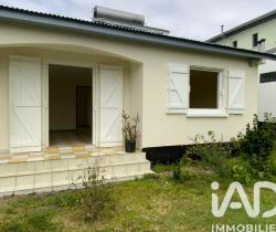 Maison / Villa 4 pi&egrave;ce(s)  79 m2