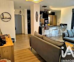 Appartement 4 pi&egrave;ce(s)  91 m2