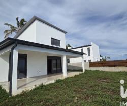 Maison / Villa 4 pièce(s)  Petite Île 