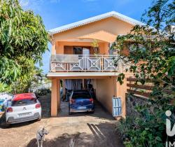 Maison / Villa 4 pièce(s)  Piton Saint Leu