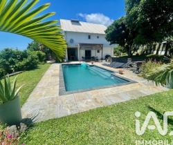 Maison / Villa Plus de 5 pi&egrave;ces  195 m ...