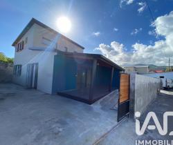 Maison / Villa 4 pièce(s)  Saint Joseph 