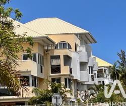 Appartement 2 pièce(s)  Saint Gilles Les Bains