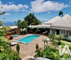 Maison / Villa Plus de 5 pièces  La Montagne