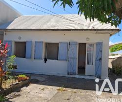 Maison / Villa 5 pi&egrave;ce(s)  55 m2