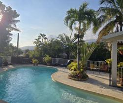 Maison / Villa Plus de 5 pièces  La Rivière Saint Louis 