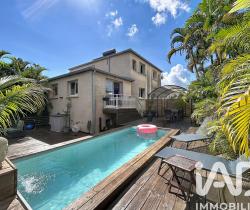 Maison / Villa Plus de 5 pi&egrave;ces  152 m ...