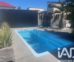 Maison / Villa 5 pi&egrave;ce(s)  110 m2