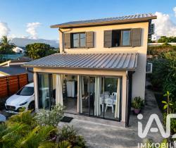 Maison / Villa 4 pièce(s)  Saint Pierre 