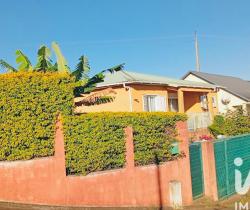 Maison / Villa 4 pièce(s)  Le Tampon 