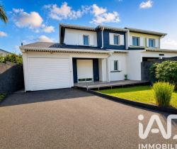 Maison / Villa 4 pi&egrave;ce(s)  80 m2