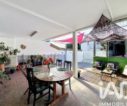 Maison / Villa 5 pi&egrave;ce(s)  130 m2