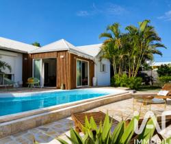 Maison / Villa 5 pi&egrave;ce(s)  110 m2