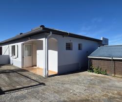 Maison / Villa 4 pi&egrave;ce(s)  84 m2
