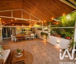 Maison / Villa Plus de 5 pi&egrave;ces  200 m ...