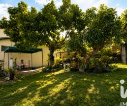 Maison / Villa 4 pi&egrave;ce(s)  81 m2