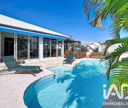 Maison / Villa 5 pi&egrave;ce(s)  150 m2