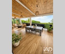 Maison / Villa Plus de 5 pi&egrave;ces  217 m ...