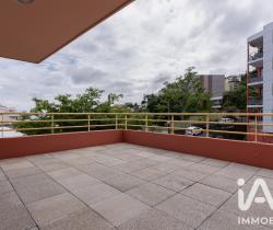 Appartement 2 pi&egrave;ce(s)  46 m2