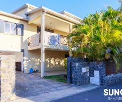 Maison / Villa 5 pièce(s)  150 m2