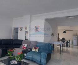 Appartement Plus de 5 pièces  Vincendo 