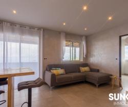Maison / Villa 4 pi&egrave;ce(s)  65 m2